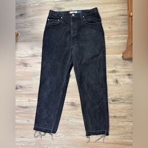 Vintage Levi’s 540 Relaxed Fit Black Jeans – Size 34x32 – Made in Mexico